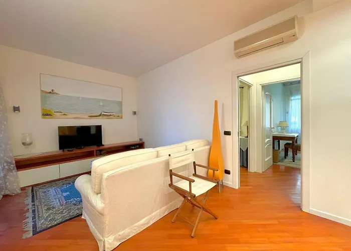 Hostdomus - Salsedine * Alassio