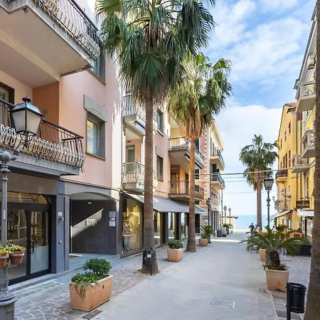 Apartment Hostdomus - Salsedine